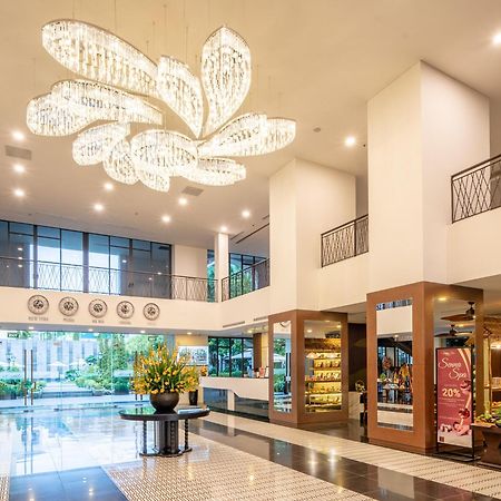 Senna Hue Hotel Екстер'єр фото Lobby